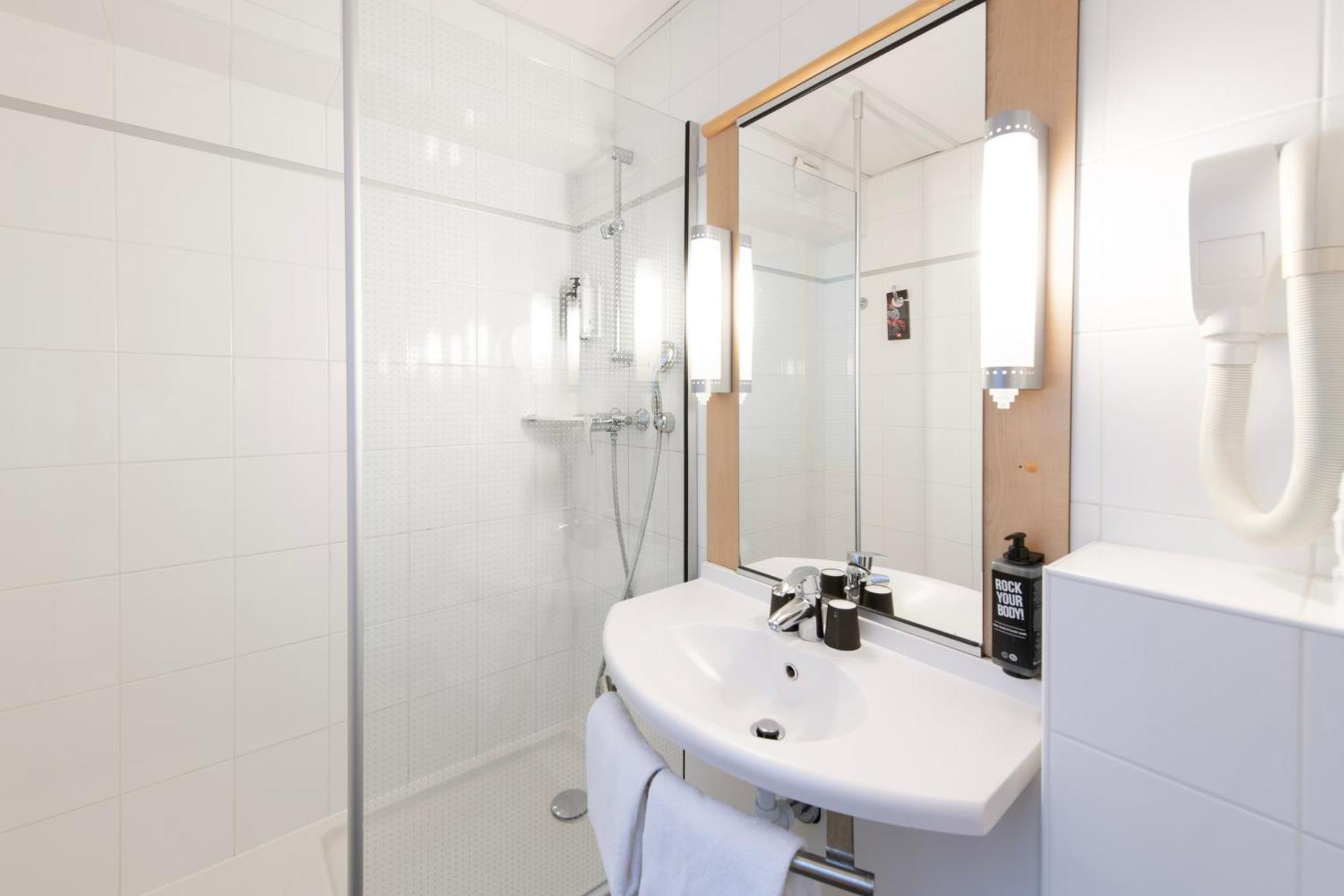 Ibis Paris Grands Boulevards Opera 9E Exterior photo